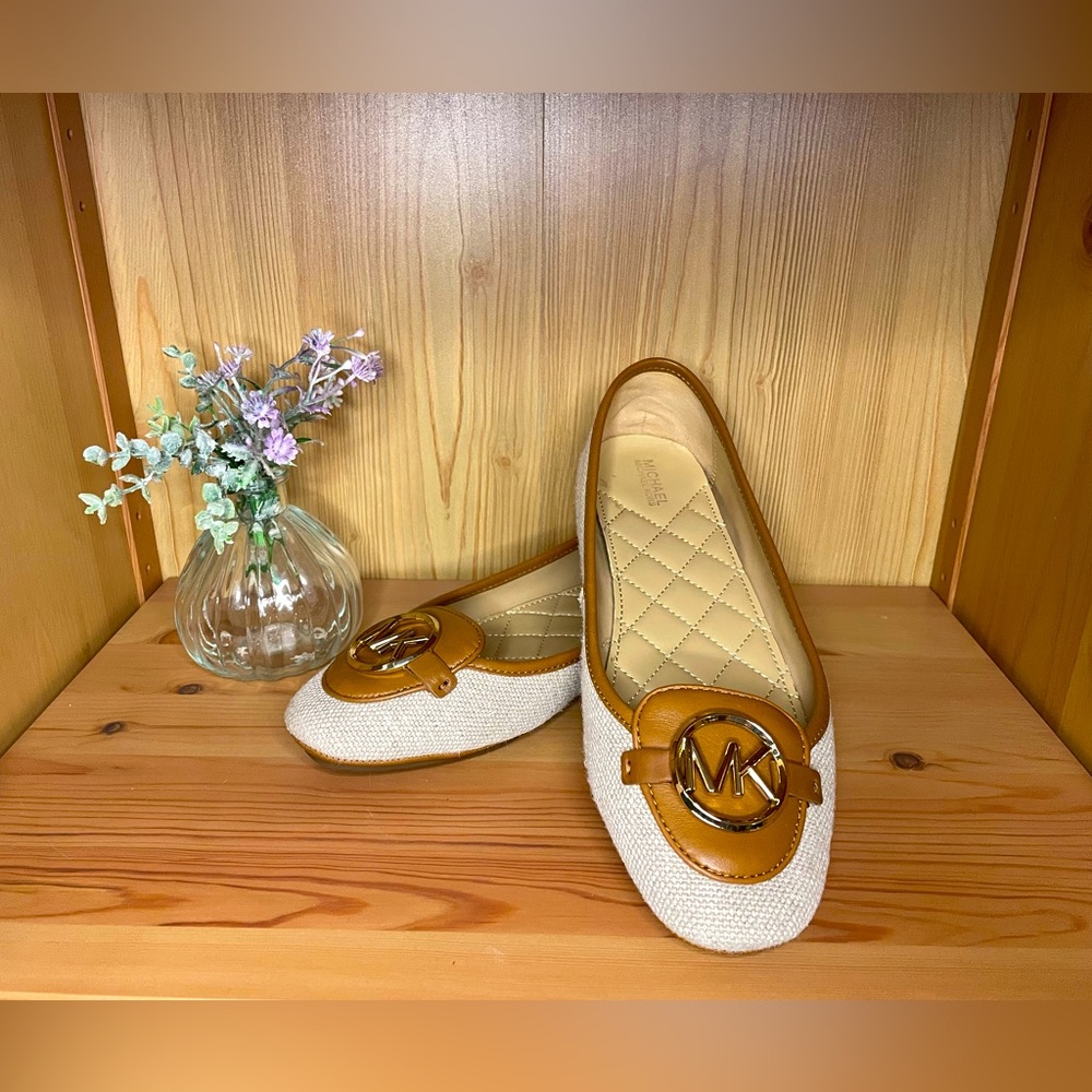 MICHAEL Michael Kors Flats